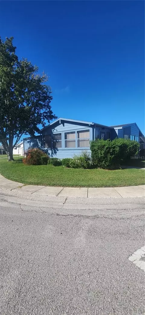 2206 Golden Horseshoe Cir N, Lakeland, FL 33810