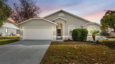 752 Hunt Dr, Lake Wales, FL 33853