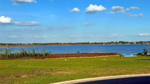 250 Amaryllis Way, Lake Alfred, FL 33850