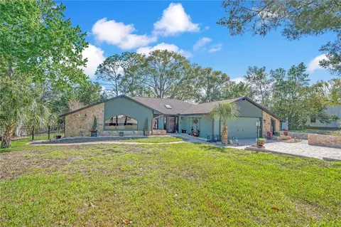 8431 Delaware Dr, Weeki Wachee, FL 34607