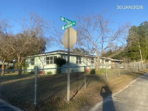 321 Ariana Ave, Auburndale, FL 33823