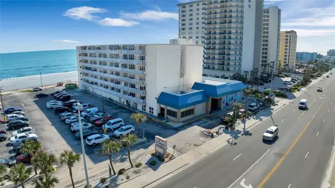 2043 S Atlantic Ave #303, Daytona Beach, FL 32118