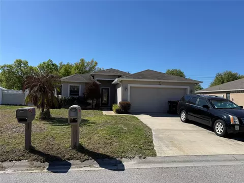 1712 Charmi Dr, Lakeland, FL 33810
