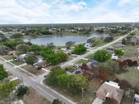View/Area - 711 E Frederick Ave, Dundee, FL 33838 photo 3 of 4