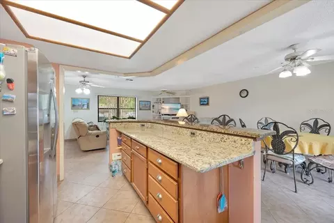 Kitchen - 711 E Frederick Ave, Dundee, FL 33838 photo 3 of 6