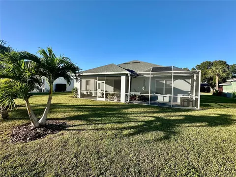 Exterior - 357 Ruby Lake Loop, Winter Haven, FL 33884 photo 6 of 6