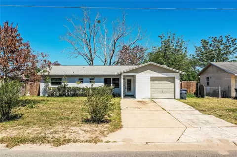 1015 Carefree Cove Dr, Winter Haven, FL 33881