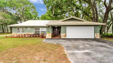 815 W Socrum Loop Rd, Lakeland, FL 33809
