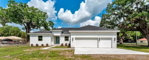 104 Thrasher Rd, Plant City, FL 33566