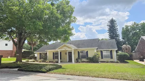 184 Lake Otis Rd, Winter Haven, FL 33884