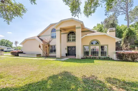 2134 Kirkland Lake Dr, Auburndale, FL 33823