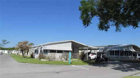 102 Newcastle Blvd, Haines City, FL 33844