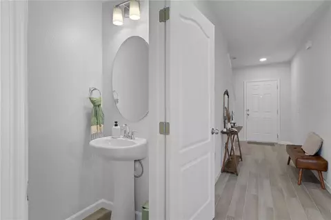 Entry Way - 5002 Rain Shadow Dr, Saint Cloud, FL 34772 photo 4 of 8