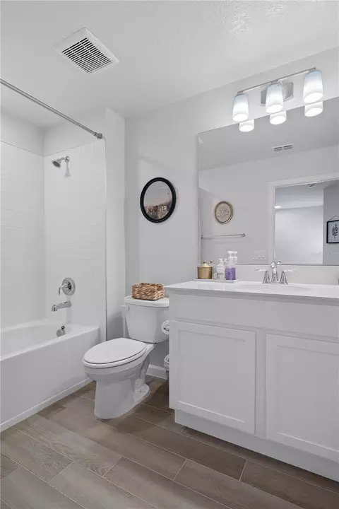 Bath - 5002 Rain Shadow Dr, Saint Cloud, FL 34772 photo 7 of 7