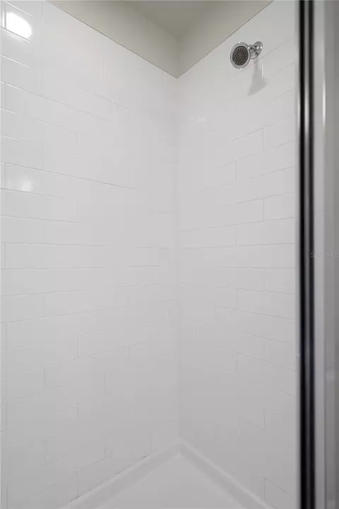 Bath - 5002 Rain Shadow Dr, Saint Cloud, FL 34772 photo 5 of 7