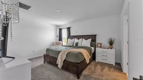 Bedroom - 569 Reggie Rd, Winter Haven, FL 33884 photo 1 of 9