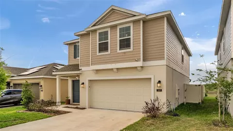 Exterior - 569 Reggie Rd, Winter Haven, FL 33884 photo 12 of 13