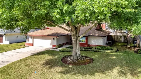 6259 Butternut Dr, Lakeland, FL 33813