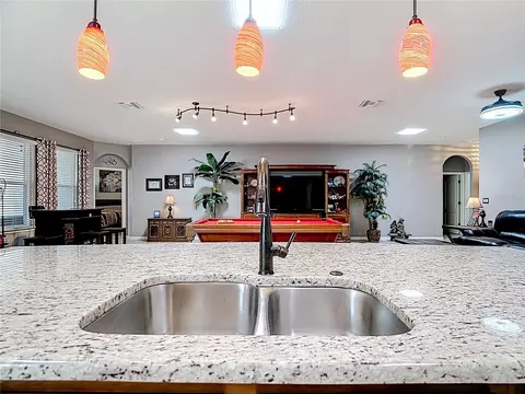 Kitchen - 1952 Wind Meadows Dr, Bartow, FL 33830 photo 6 of 10