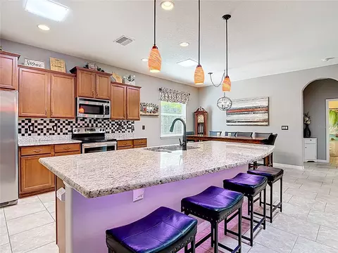 Kitchen - 1952 Wind Meadows Dr, Bartow, FL 33830 photo 3 of 10