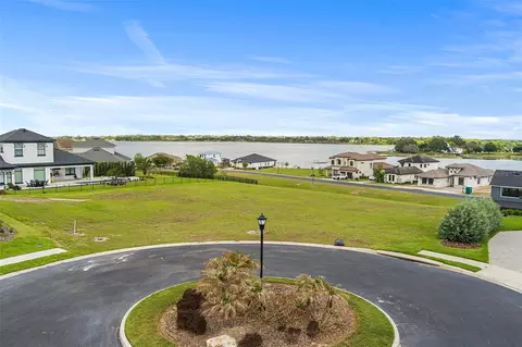 200 Caladonia Ct, Lake Alfred, FL 33850