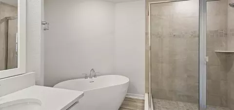Bath - 4024 Waving Hickory Blvd, Saint Cloud, FL 34772 photo 1 of 3