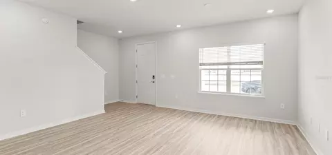 Living - 4024 Waving Hickory Blvd, Saint Cloud, FL 34772 photo 2 of 2