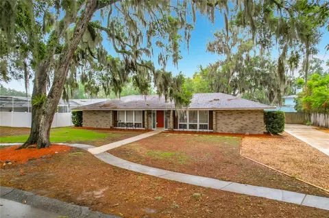 112 Elm Sq N, Lakeland, FL 33813