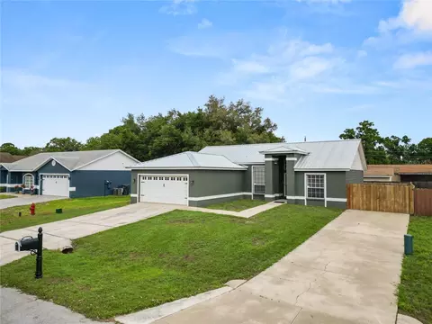 225 Lindale St, Lakeland, FL 33809