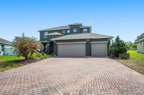 437 Sapphire Dr, Davenport, FL 33837