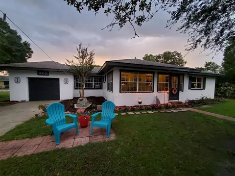 308 NE 10th Ave, Mulberry, FL 33860