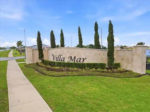 851 Vienna Dr, Winter Haven, FL 33884