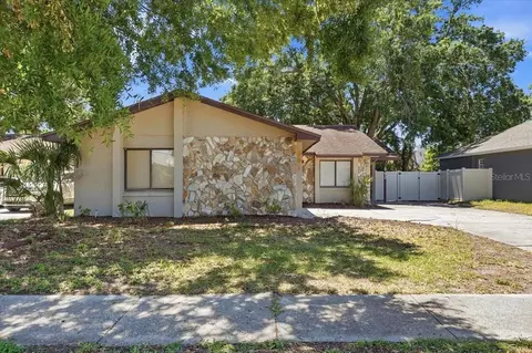 842 Rockingham Rd, Lakeland, FL 33809
