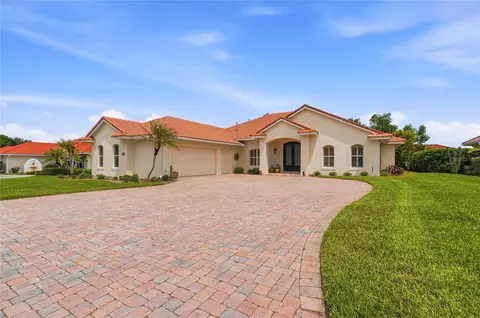 523 Greenway Dr, Lake Wales, FL 33898