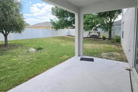 Exterior - 1911 Wind Meadows Dr, Bartow, FL 33830 photo 2 of 3