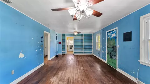 Living - 860 Lusk Pl, Bartow, FL 33830 photo 2 of 6