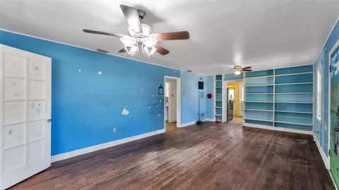 Living - 860 Lusk Pl, Bartow, FL 33830 photo 3 of 6