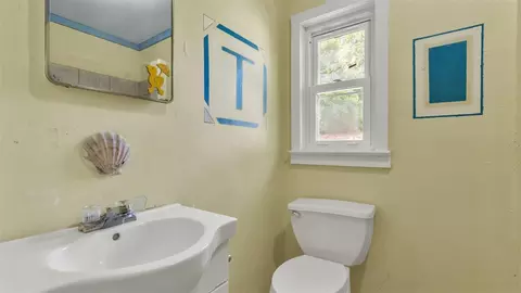 Bath - 860 Lusk Pl, Bartow, FL 33830 photo 3 of 3