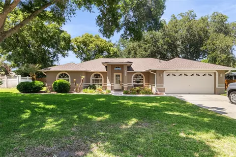 744 Cedar Knoll Dr N, Lakeland, FL 33809