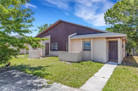 1047 1049 Captiva Pt, Lakeland, FL 33801