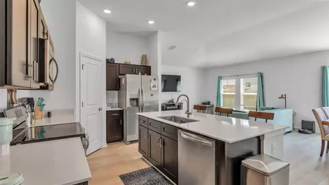 Kitchen - 1624 Marksman Rd, Eagle Lake, FL 33839 photo 5 of 5