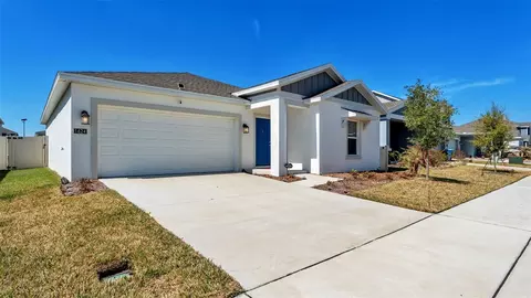Exterior - 1624 Marksman Rd, Eagle Lake, FL 33839 photo 2 of 7