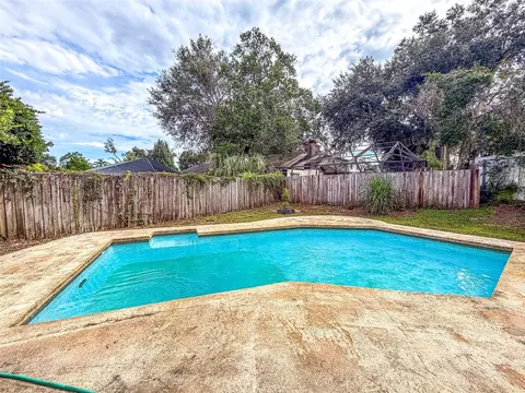 Exterior - 631 Stone Dr, Brandon, FL 33510 photo 4 of 13