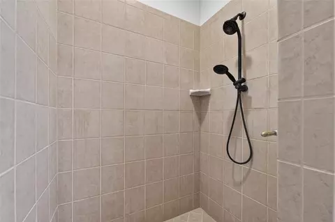 Bath - 6360 Riverlake Ct, Bartow, FL 33830 photo 4 of 6