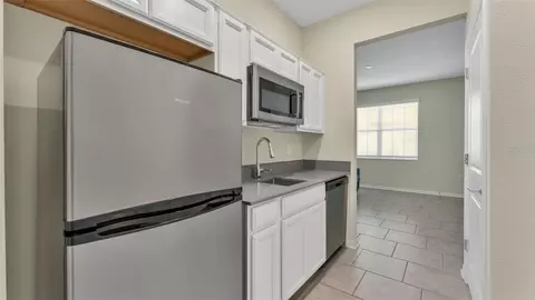 Kitchen - 163 Pershing St, Bartow, FL 33830 photo 5 of 6