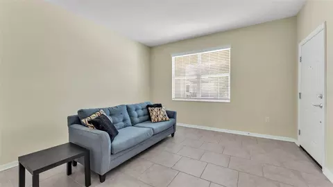 Living - 163 Pershing St, Bartow, FL 33830 photo 1 of 3