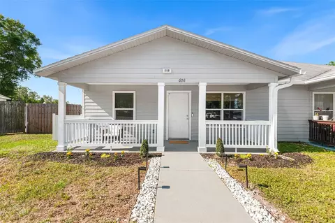 608 Pineville Ln, Lakeland, FL 33810
