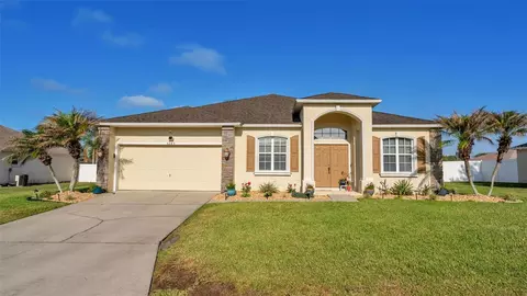 5285 English Dr, Lakeland, FL 33812