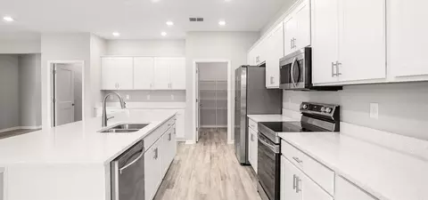 Kitchen - 7671 SW 6th Loop, Ocala, FL 34474 photo 3 of 3