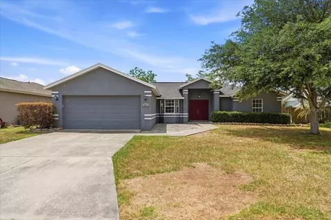 3221 Merlot Dr, Lakeland, FL 33811
